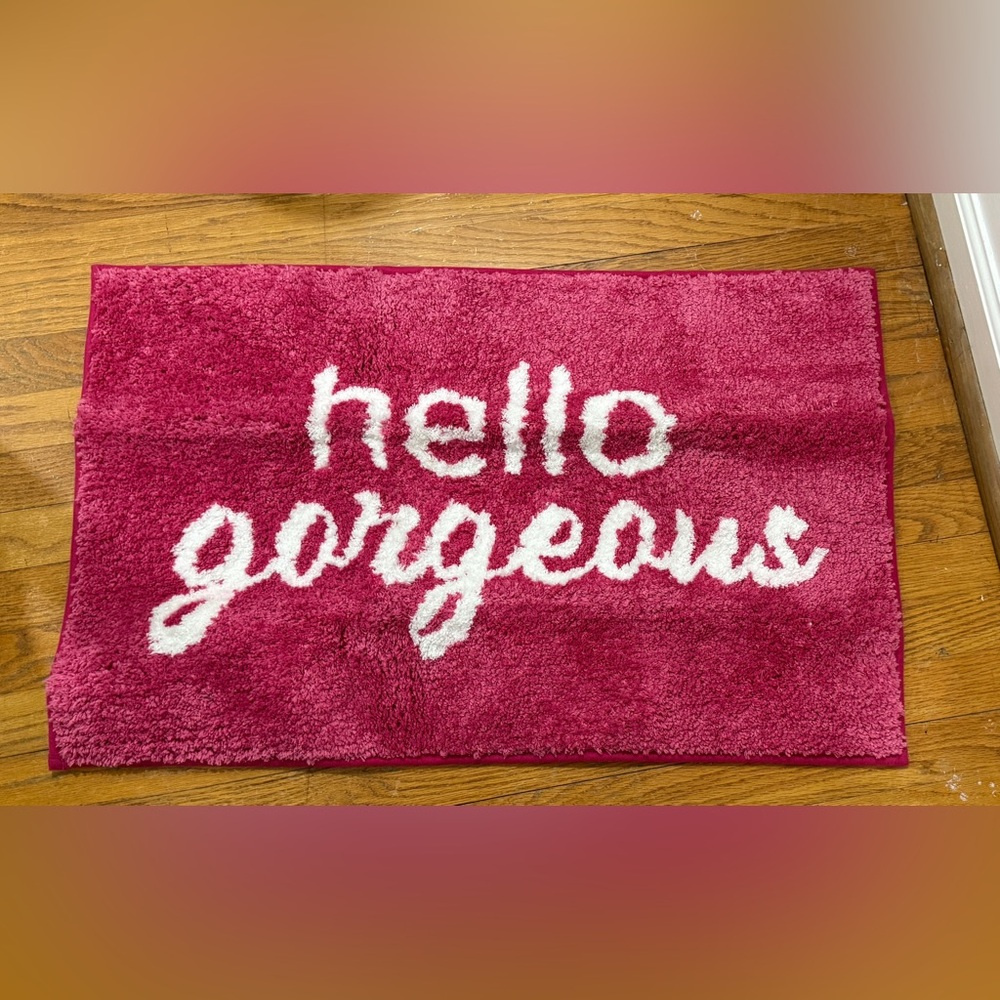 Pink 'Hello Gorgeous' Bath Mat - NWOT
